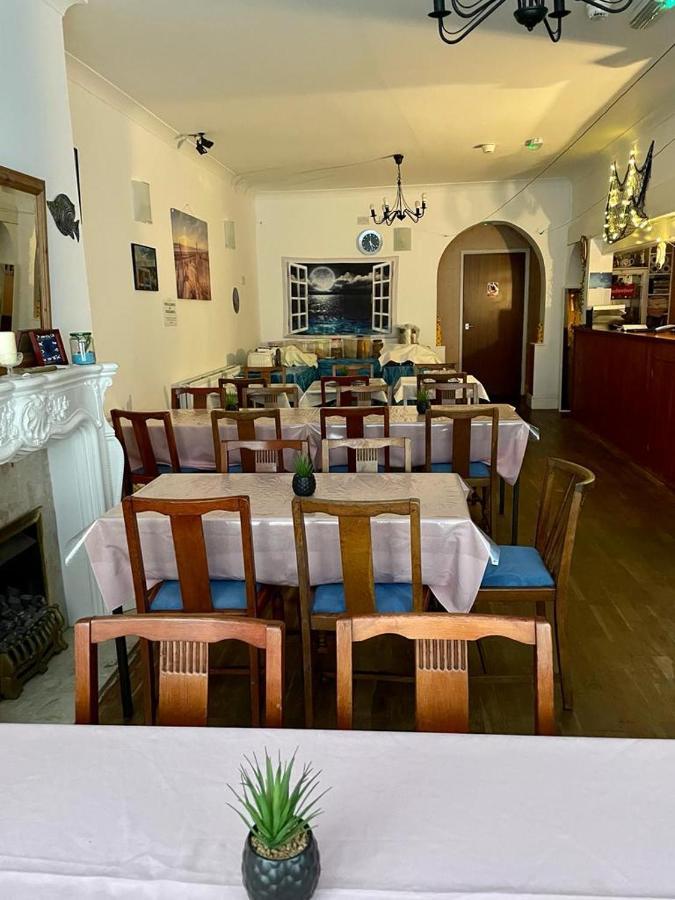 블랙풀 The Blue Moon B&B 외부 사진