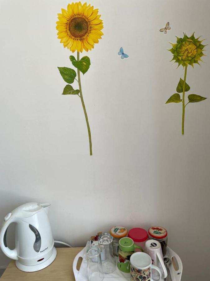 블랙풀 The Blue Moon B&B 외부 사진