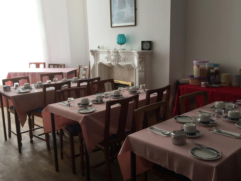 블랙풀 The Blue Moon B&B 외부 사진